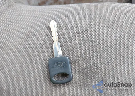 1996 Ford Ranger Super Cab из США, поврежденный, VIN 1FTCR14A0TPA11135